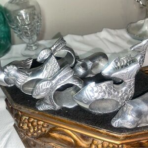 8 PEWTER NAPKIN RING HOLDERS FARM ANIMALS 2 RABBIT, CHICKEN, DUCK, 2 PIG, 2 Fish